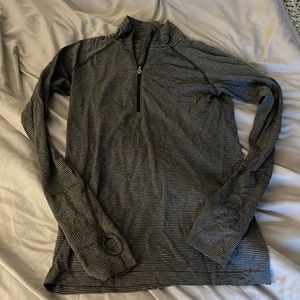 Lululemon Quarter Zip Long Sleeve - Size 8